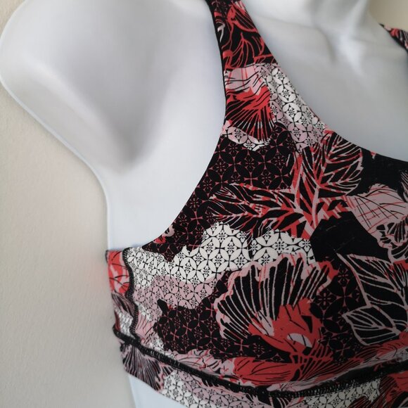 NWT LULULEMON ASSM Floral Print Nulux B/C Cup All Sport Energy Bra 6 *CNY *SE - Picture 3 of 6